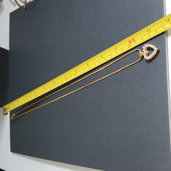 Radiant Elegance: 18K Gold-Plated Chain with Sterling Silver 925 Heart Necklace - Picture 6 of 10